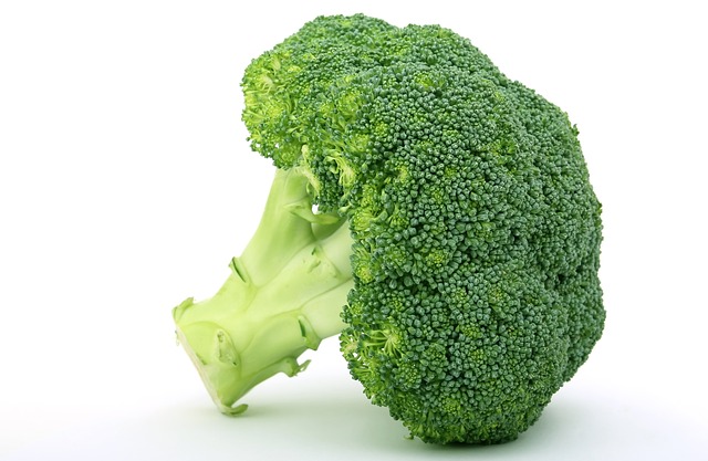 Zelená brokolice.jpg